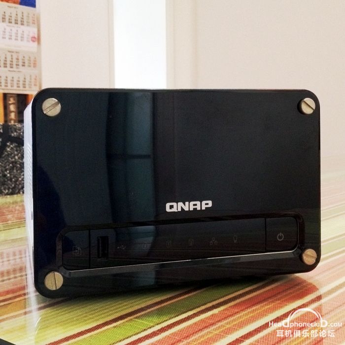 QNAP-209II-Front.jpg