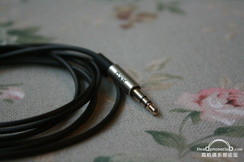 AKG K374 009.jpg