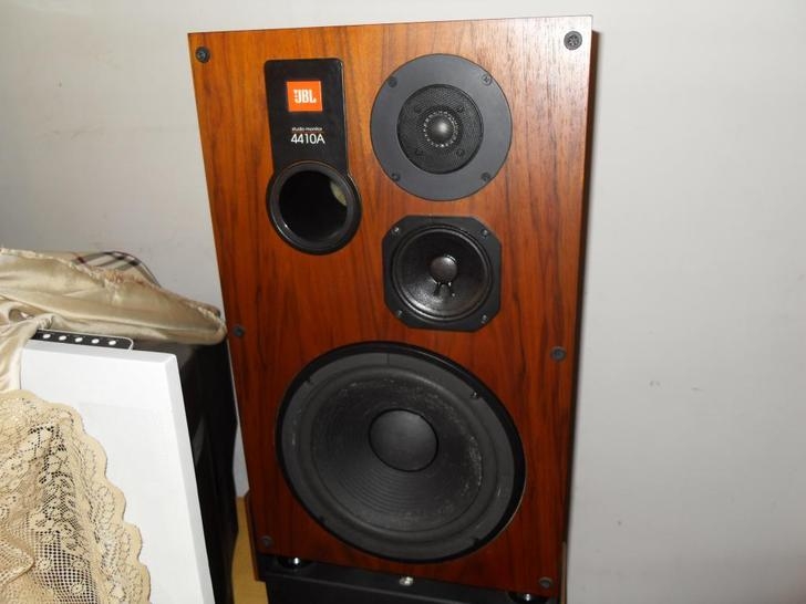 JBL4410A