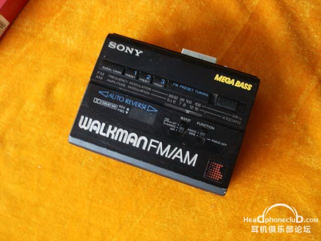 Sony WM-AF67.jpg