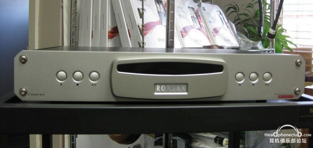 933955-roksan-caspian-m-series1-cd-player-1.jpg