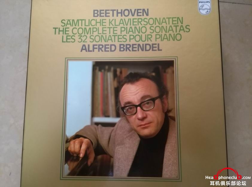 С beethoven brendel-1.jpg