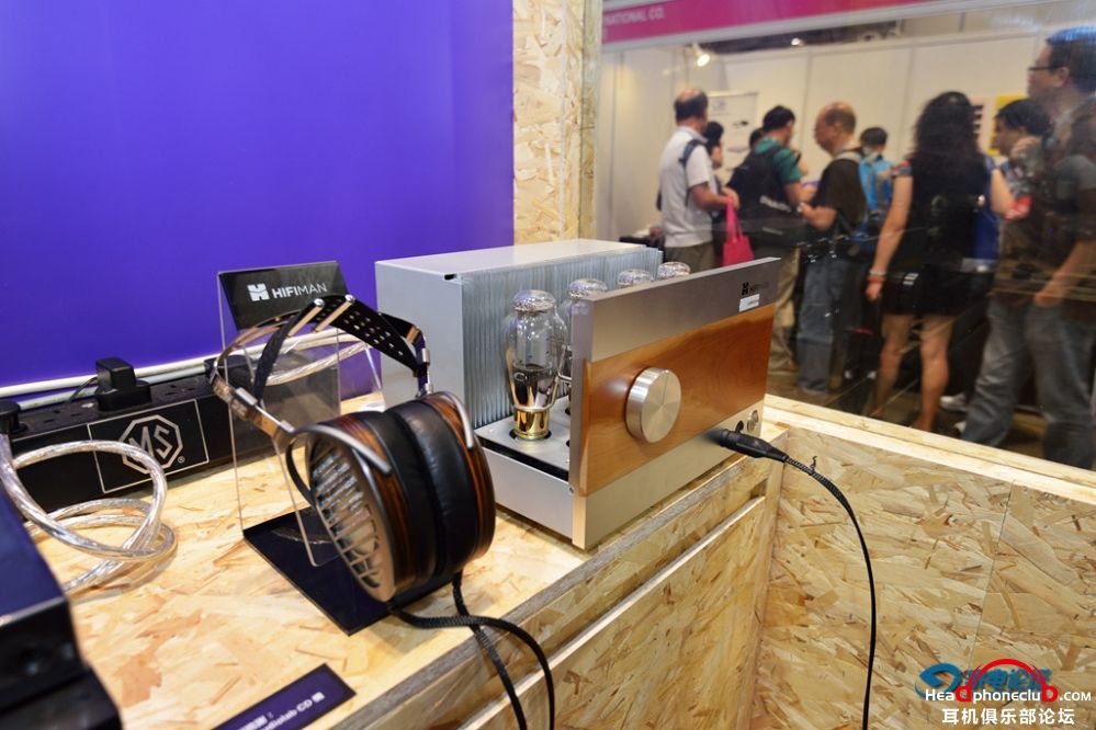 hk-hifishow-2016-D800-120.jpg