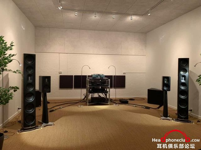 Borresen-Acoustics-Loudspeakers-Audioshark-Forum-Z01-bookshelf-speakers.jpg