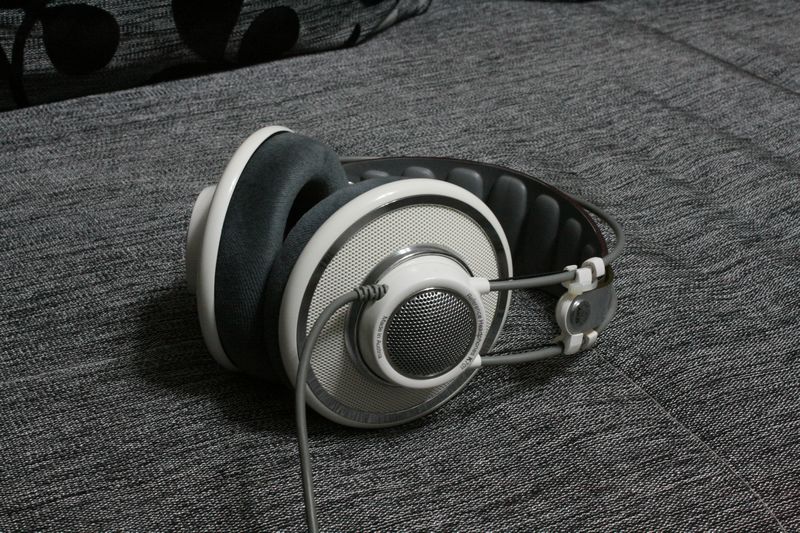 AKG K701.jpg