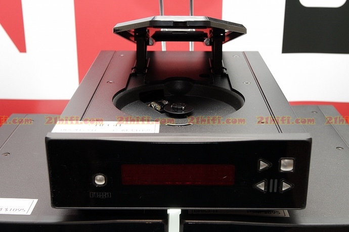 rega1-647.jpg