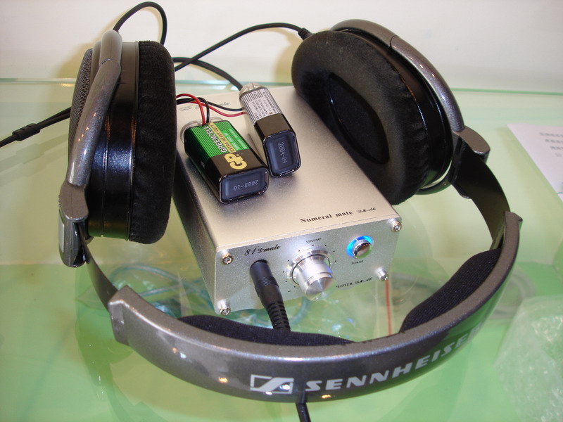 HD650&81 A6 DC AC head amp.jpg