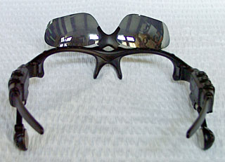 oakley_front_02.jpg